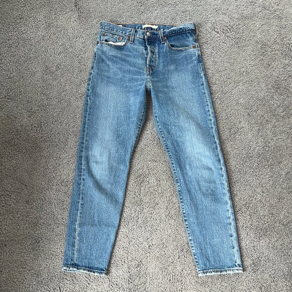 LEVI'S BIG E WEDGIE Button Fly Premium Denim Blue Jeans - EUC - Size 29 - Picture 1 of 11